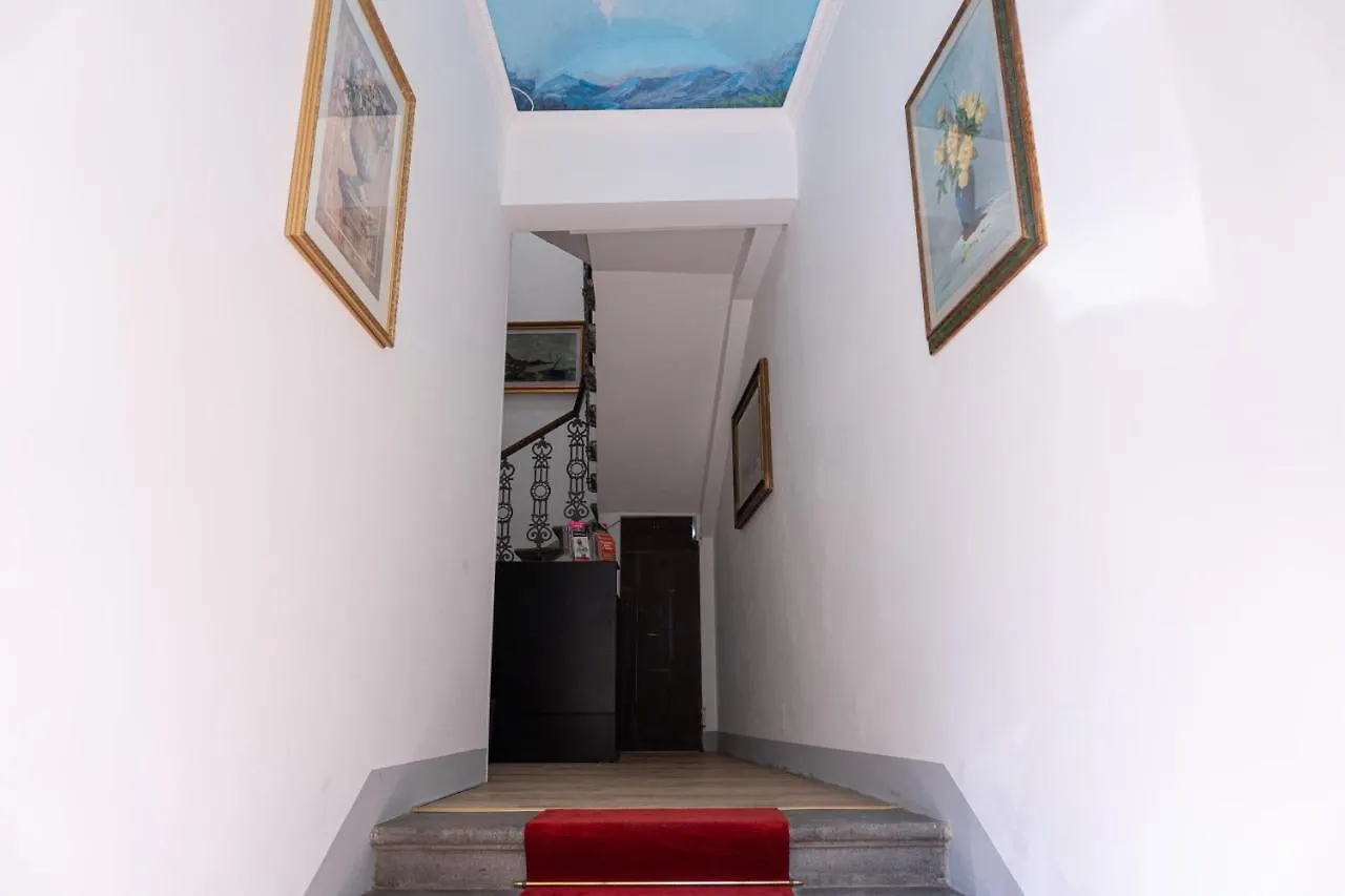 Palazzo Oliveto Bed & Breakfast Florence Italy