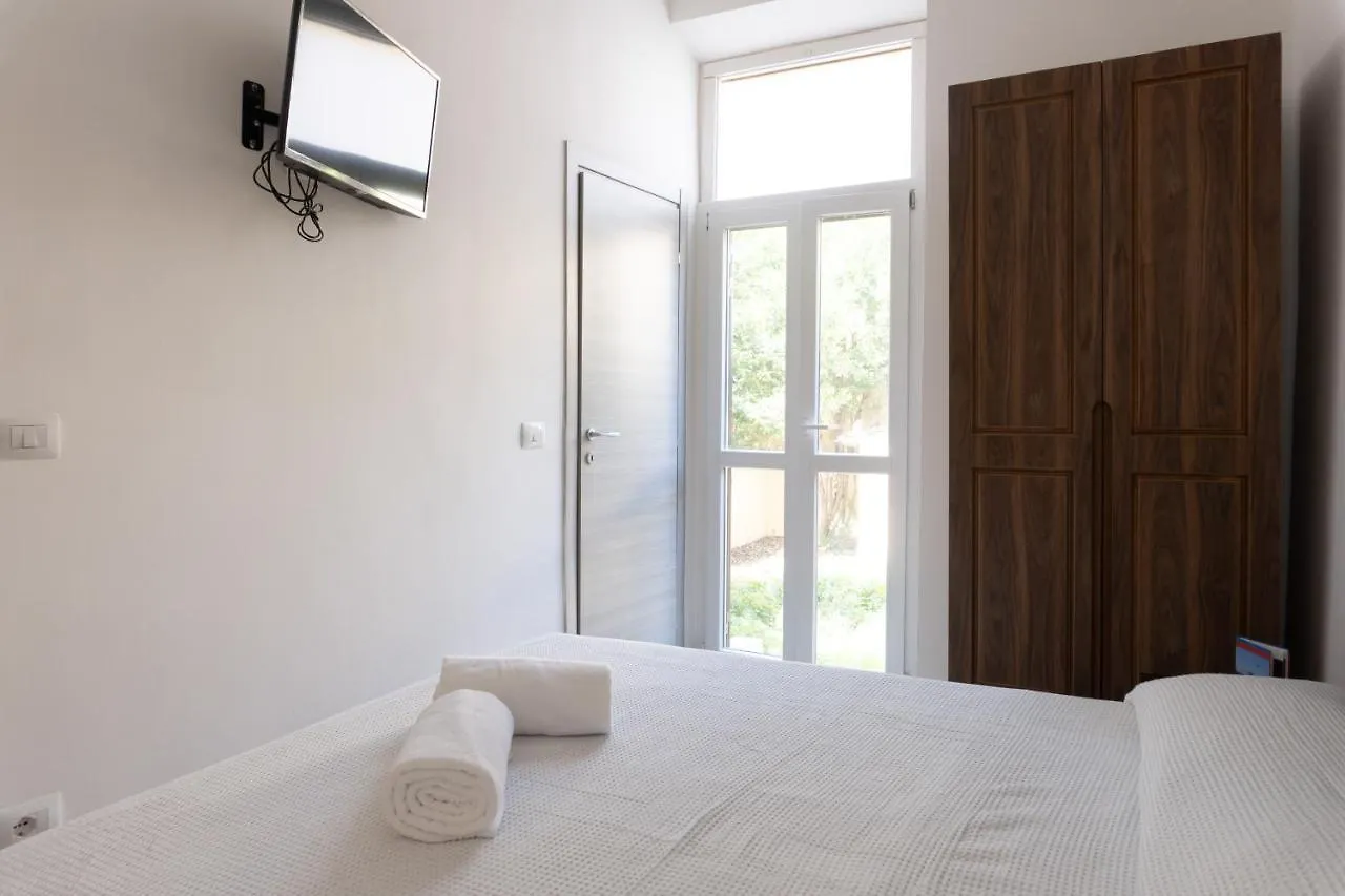 Palazzo Oliveto Bed & Breakfast Florence Italy